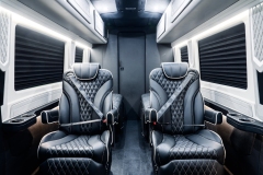 BLACK_VAN-10